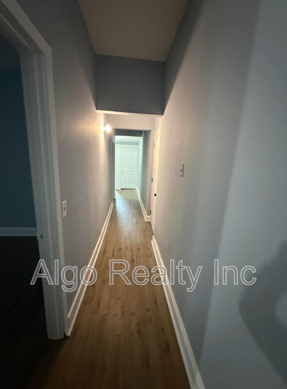 Building Photo - 359 Maria Ave