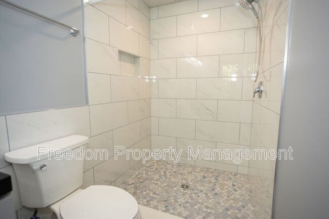 Building Photo - 17286 Wexford Loop