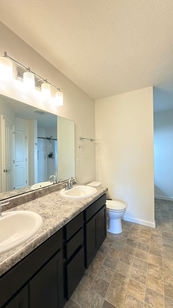 Building Photo - Spacious 3 Bed 2 Bath w/office