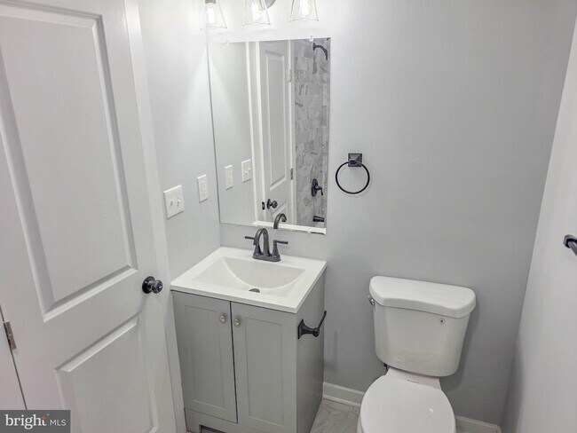 Building Photo - 18736 Pintail Ln