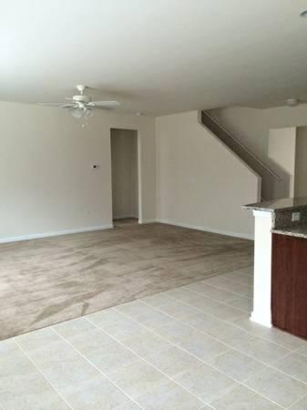 Building Photo - 2621 Great Scott Dr