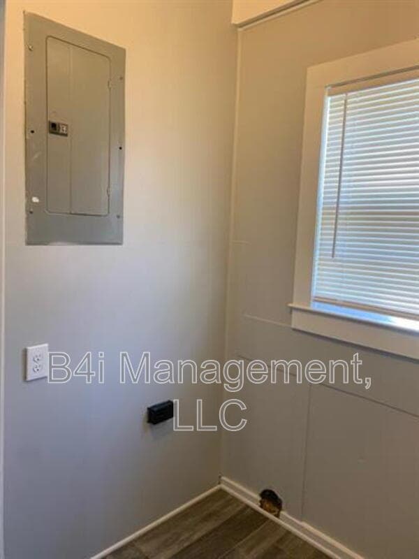 Building Photo - 4018 3rd Ave