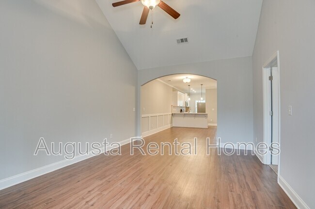 Building Photo - 5352 Nikki Way