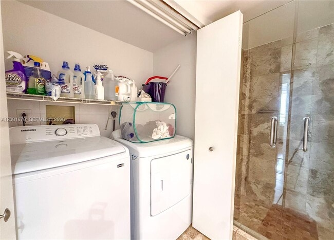 Building Photo - 19707 Turnberry Way