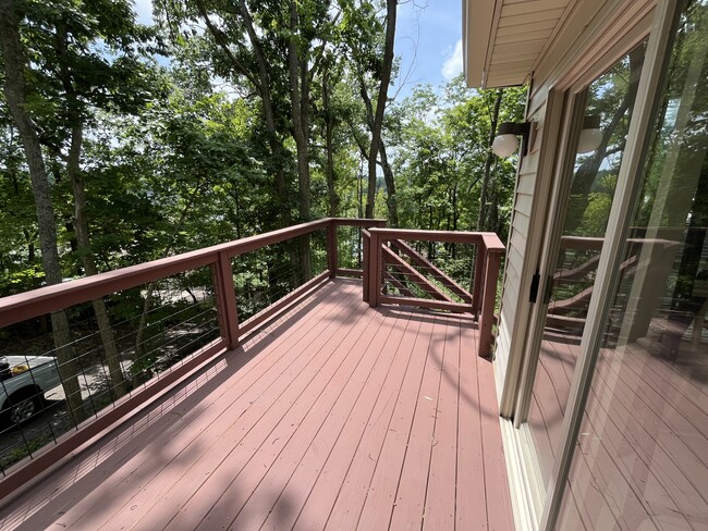 Building Photo - 20255 Longview Dr