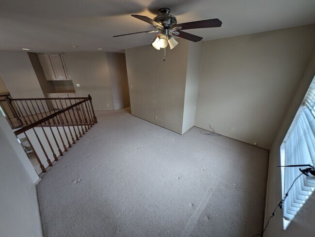 Building Photo - 2704 N Ontario Dr