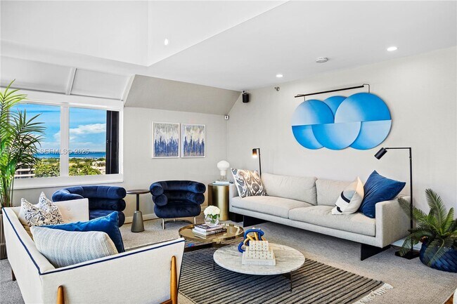 Building Photo - 201 Crandon Blvd