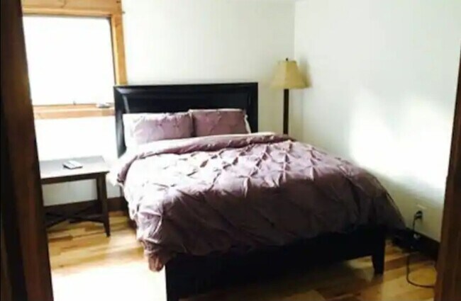 Building Photo - Available Now! Boulder’s Best-Kept Secret Fully Furnished | Mountain Living in Town