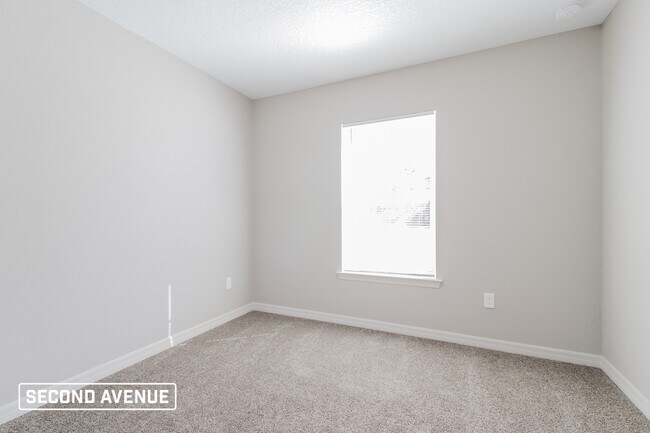 Building Photo - 4535 SW 155th Place Rd
