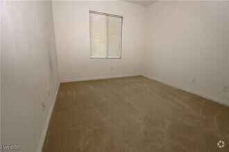 Building Photo - 9105 Big Plantation Ave