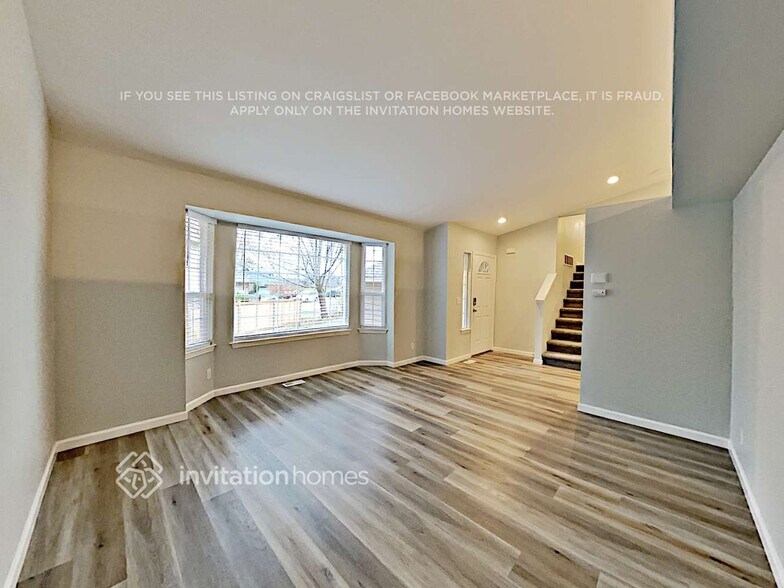Building Photo - 12722 58th Ave NE