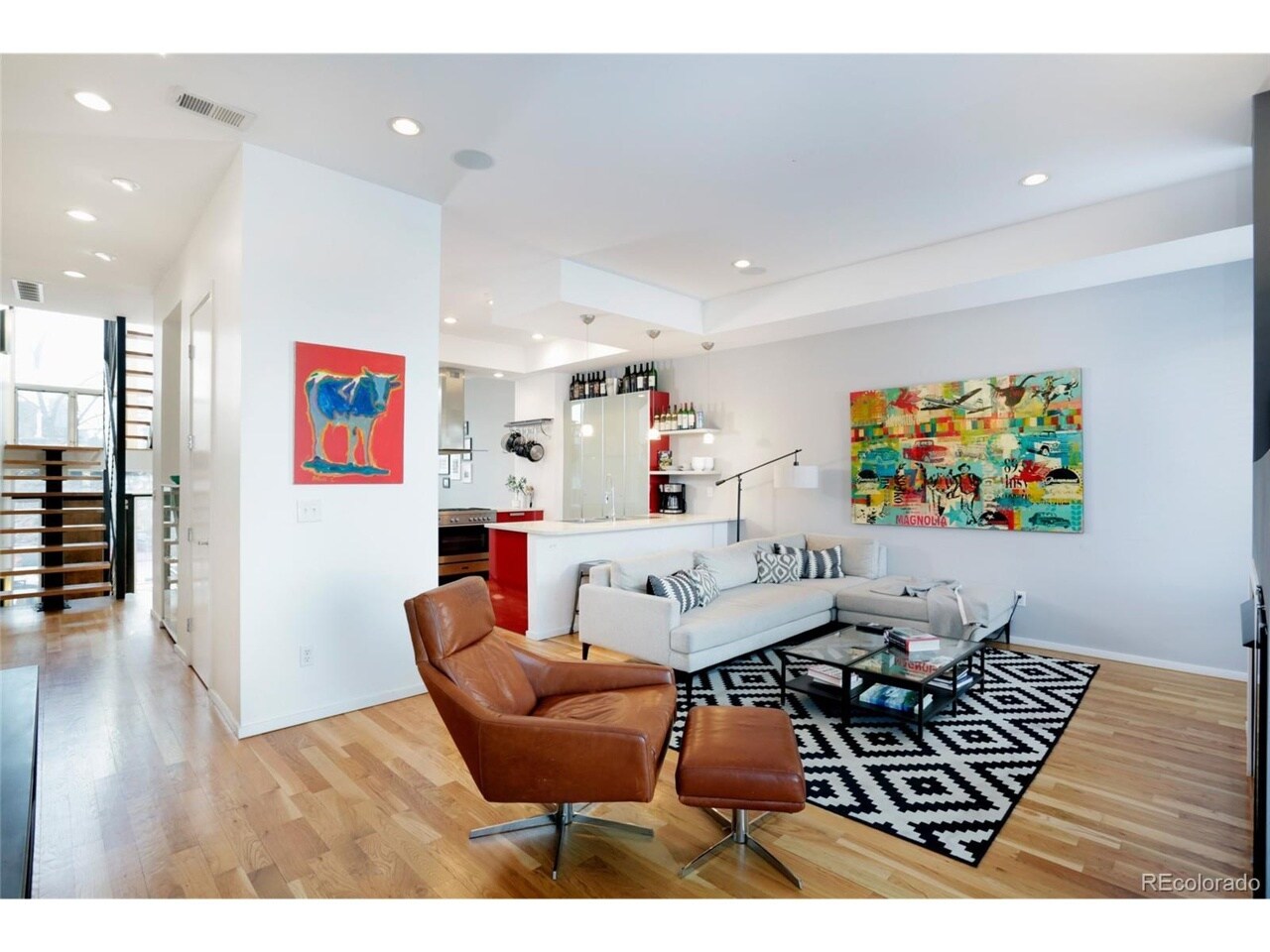 Building Photo - 441 24th St