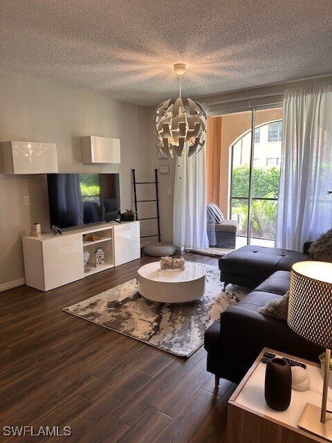 Building Photo - 1130 Reserve Way