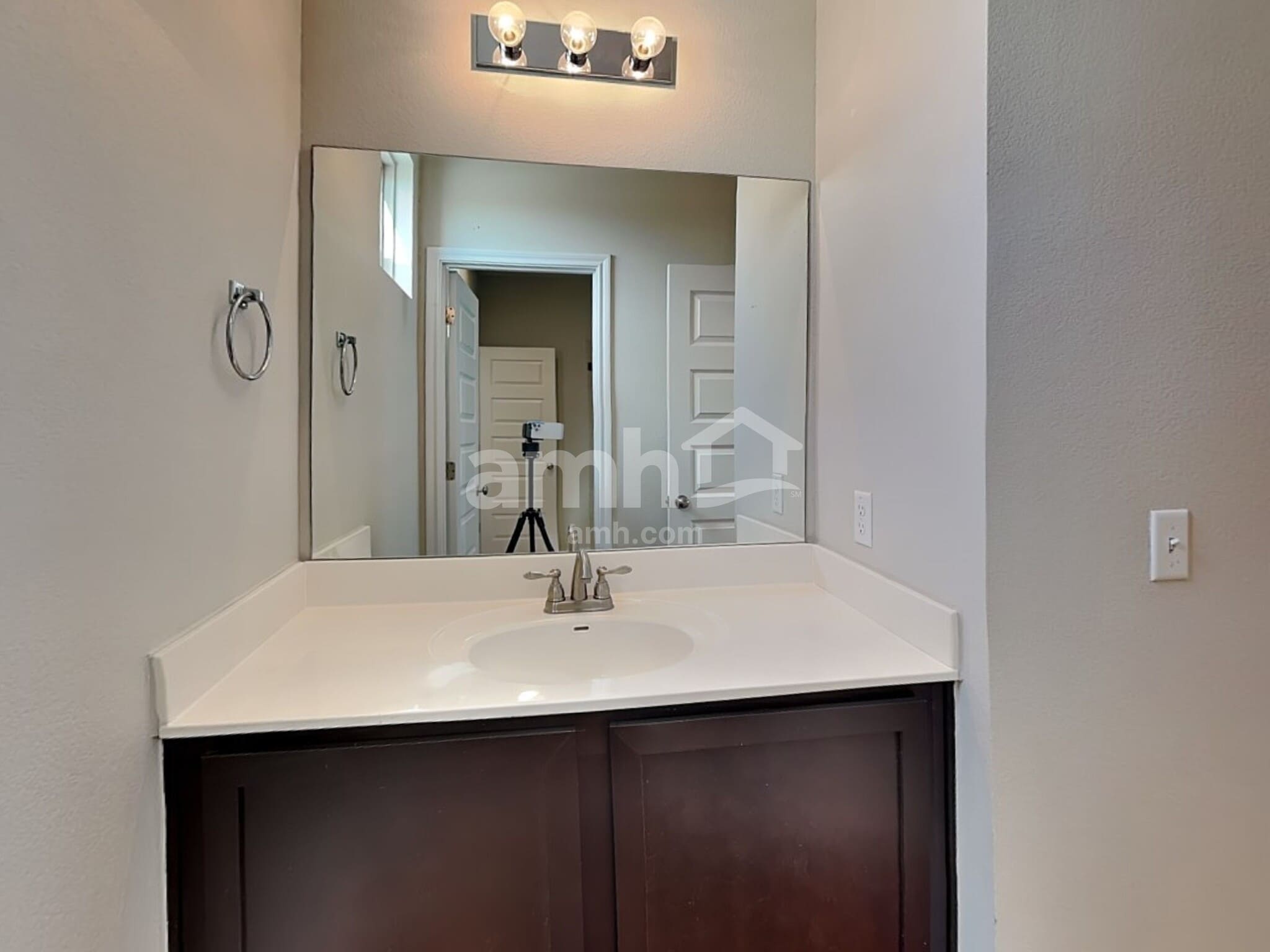 Building Photo - 8113 Turnberry Ln