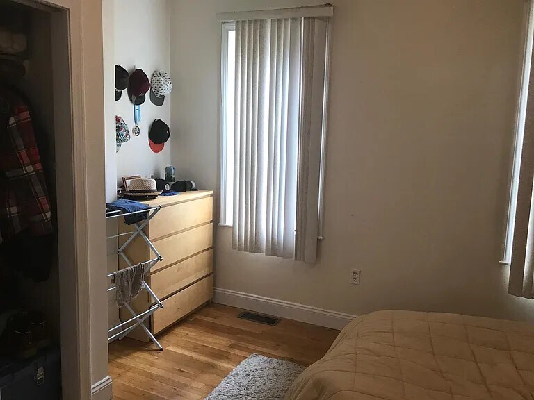 Building Photo - 79 Highland St