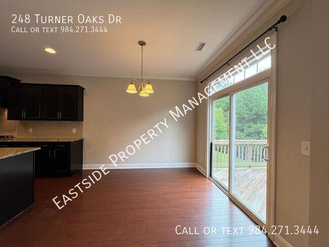 Building Photo - 248 Turner Oaks Dr