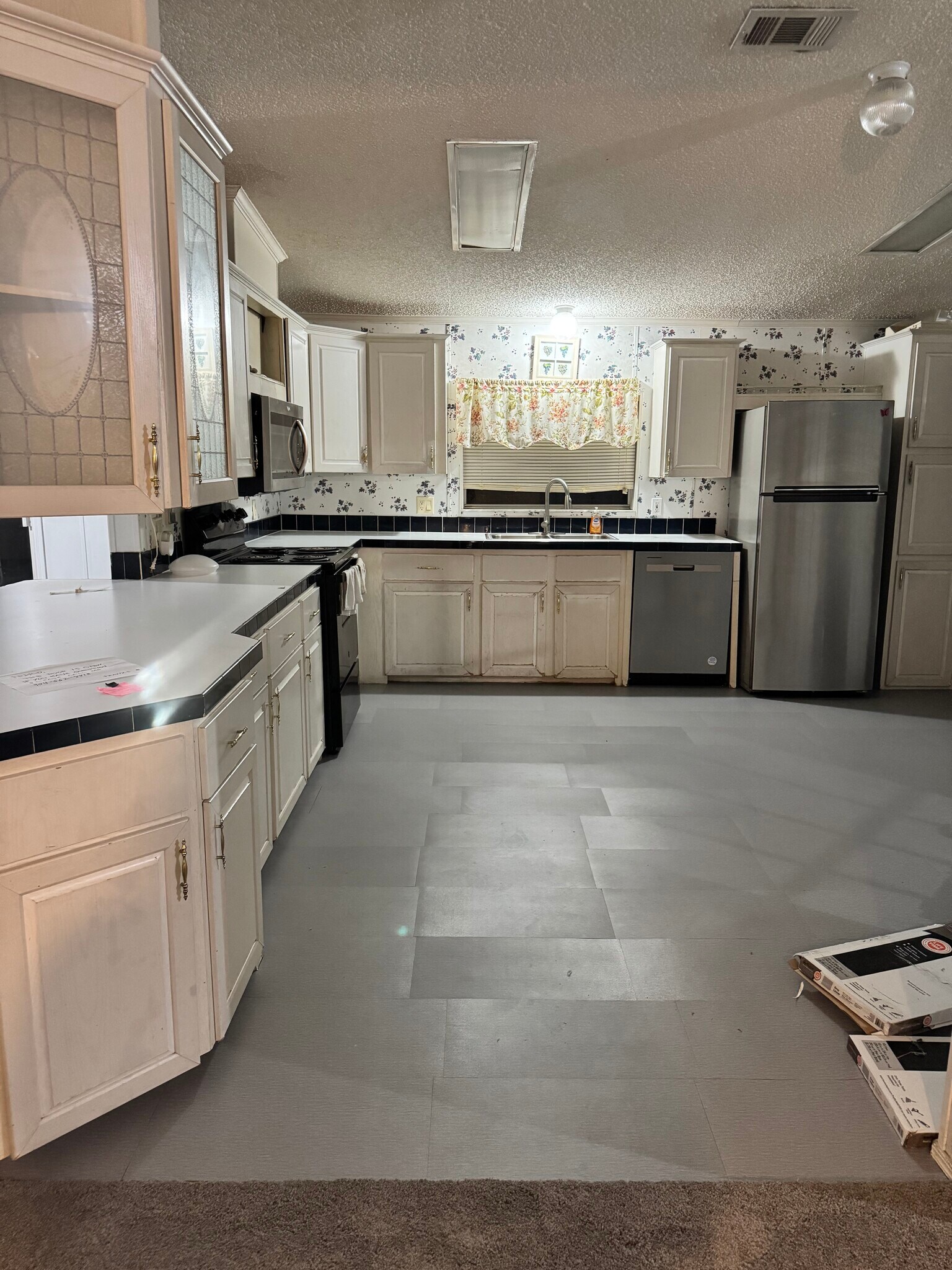 Building Photo - 7610 Plumwood Dr