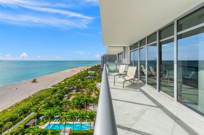 Building Photo - 3737 Collins Ave