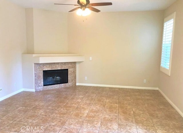 Building Photo - 243 Dewdrop