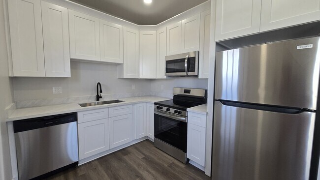 Building Photo - 3627 Park Blvd