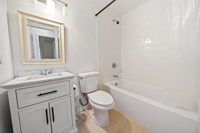 Building Photo - 5078 Ambler Ln