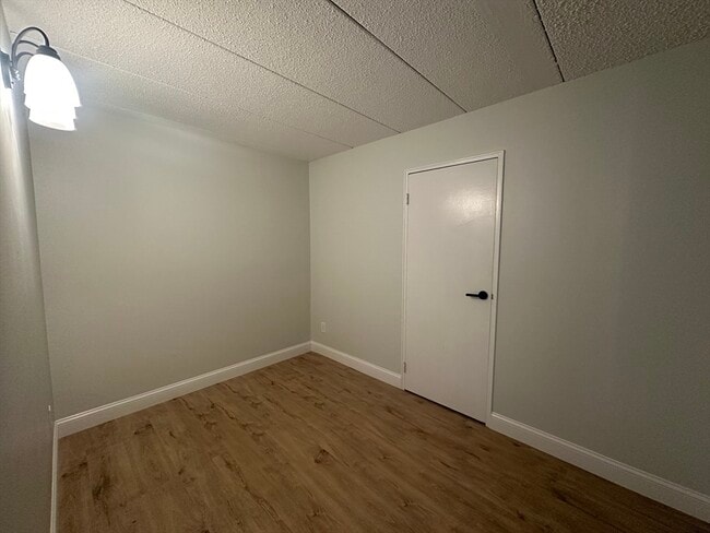 Building Photo - 40 Cochituate Rd