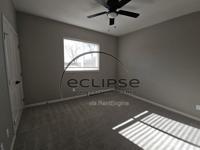 Building Photo - 507 Crestone Ave