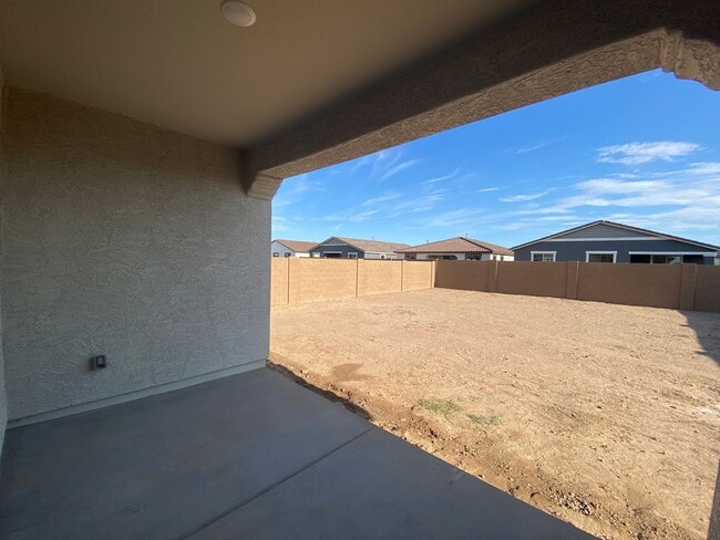 Building Photo - Charming Madera Rental: 3-Bed, 2-Bath Gem in Queen Creek's Heart, Complete with Upgraded Kitchen ...