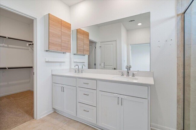Building Photo - 6516 Rounded Pebble Ln