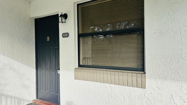 Building Photo - 1230 S Military Trail