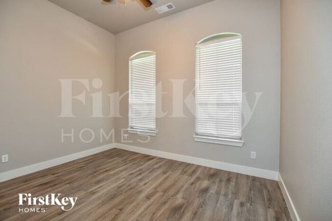 Building Photo - 1609 San Donato Ln