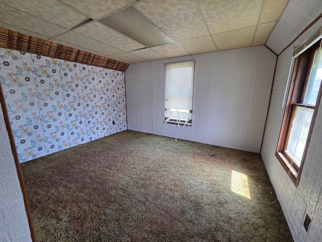 Building Photo - 3 Bedroom 1 Full Bath Single Family Two-Story Home--20 Seltzer Ave Shelby