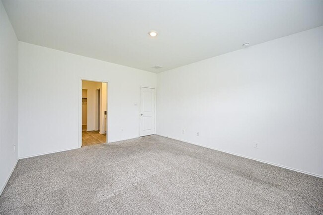 Building Photo - 5411 Auburn Gardens Ct