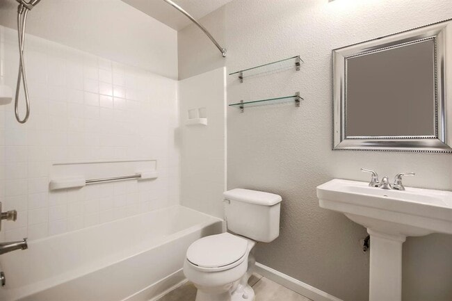 Building Photo - 8412 Fall Meadow Ln