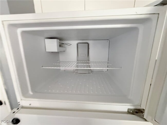 Building Photo - 3030 33rd St SW