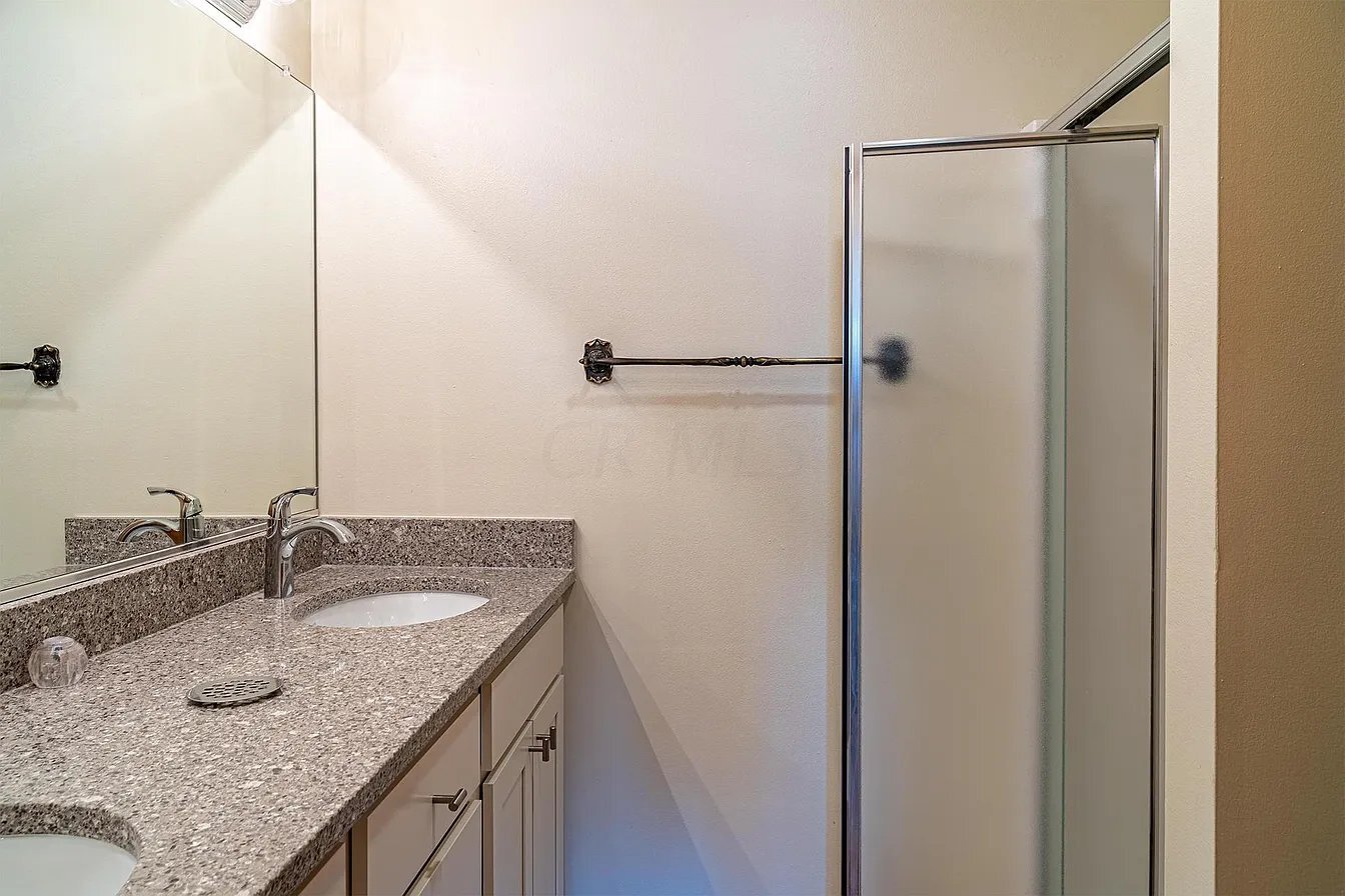Building Photo - 6388 Dummerston Ct