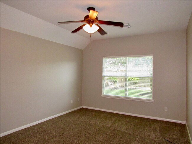 Building Photo - 21519 Ivory Gate Ln