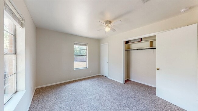 Building Photo - 1407 Lawyer St