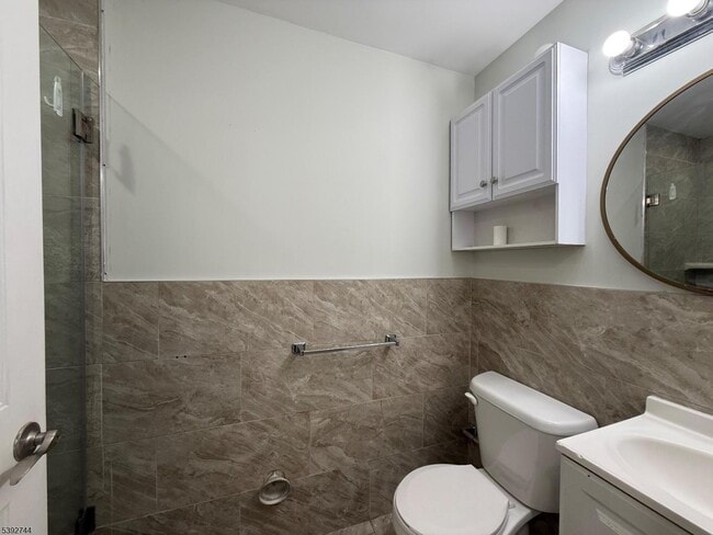 Building Photo - 171 Camden St