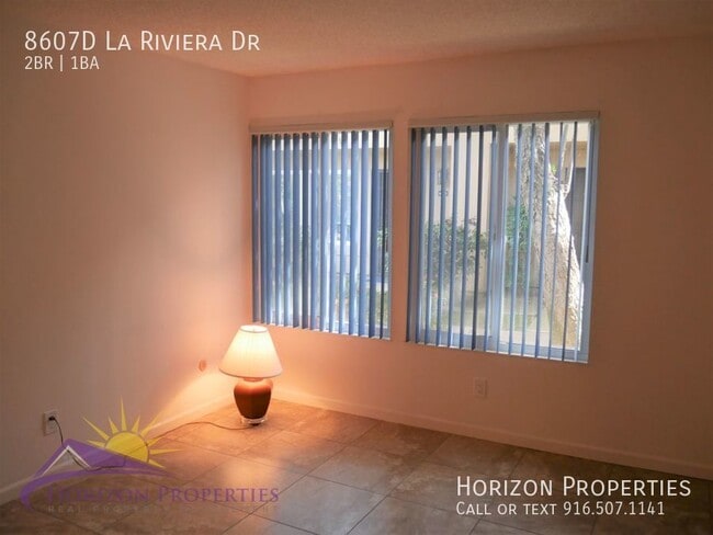 Building Photo - 8607 La Riviera Dr