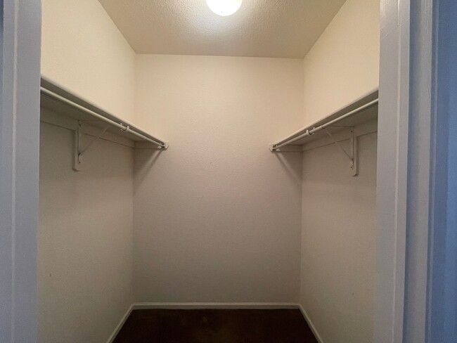 Building Photo - Updated 2bd/2bath Condo in Parker