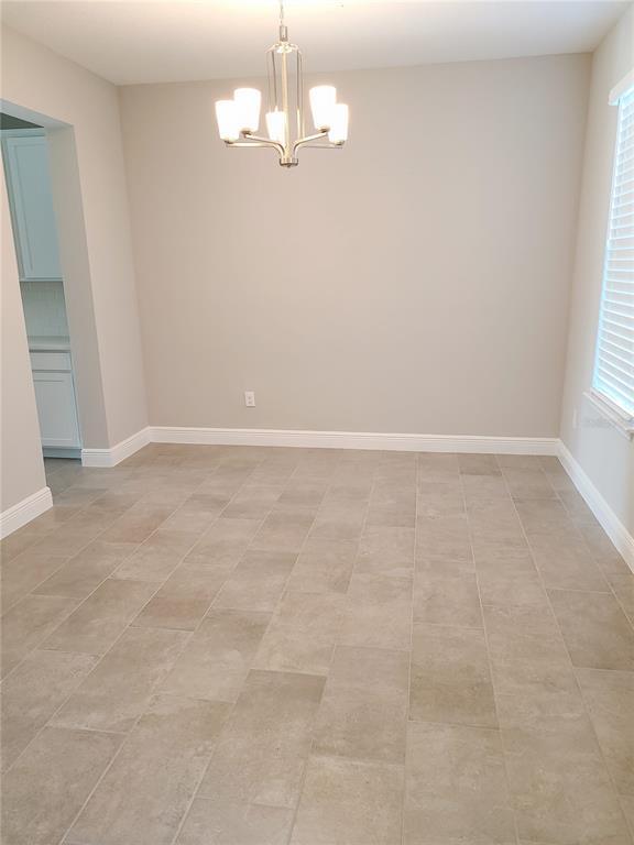 Building Photo - 2518 Warren Acrs Blvd