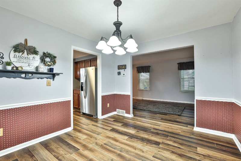 Building Photo - 4141 Forsythia Dr