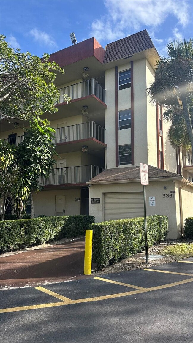 Building Photo - 3361 NW 47th Terrace