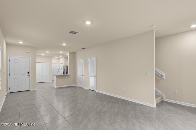 Building Photo - 279 Talulla Trl