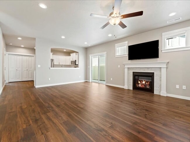 Building Photo - Coming Soon in Meridian! 3 Bed Beauty w/ A...
