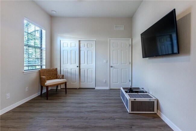 Building Photo - 3425 Siena Cir