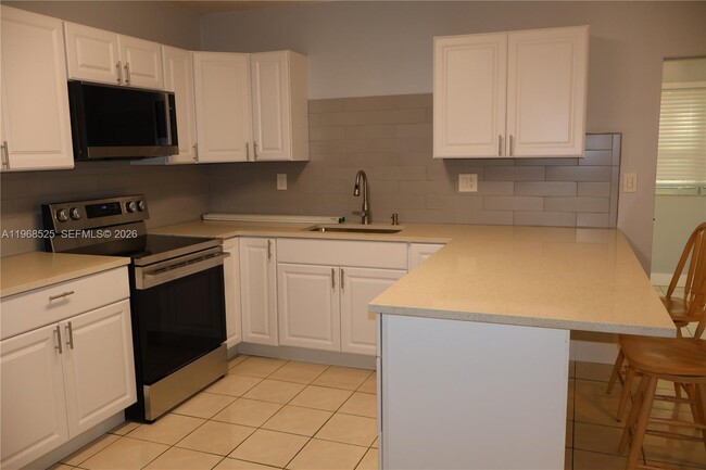 Building Photo - 11730 SW 192nd St