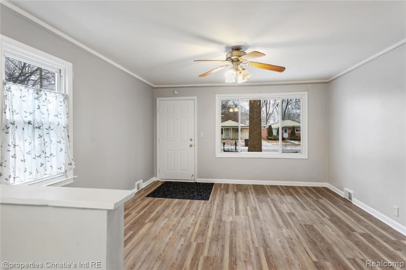 Building Photo - 6027 Wilmer St