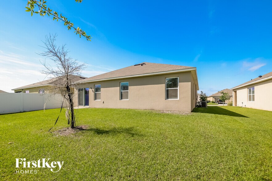 Building Photo - 107 Fall Glo Rd